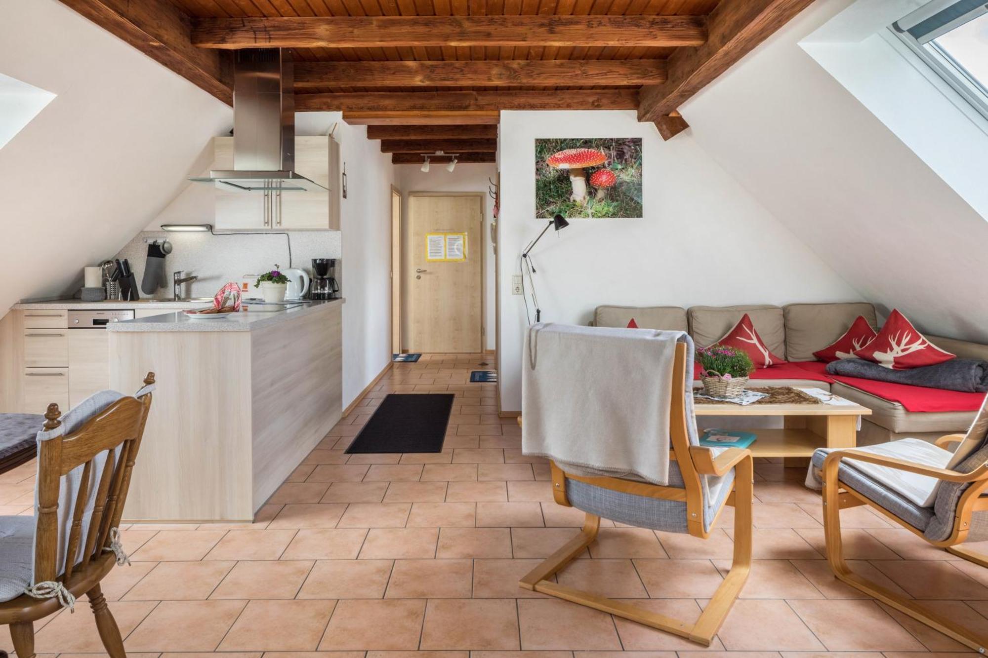 Sport Rees - Pia Apartment Hofsgrund